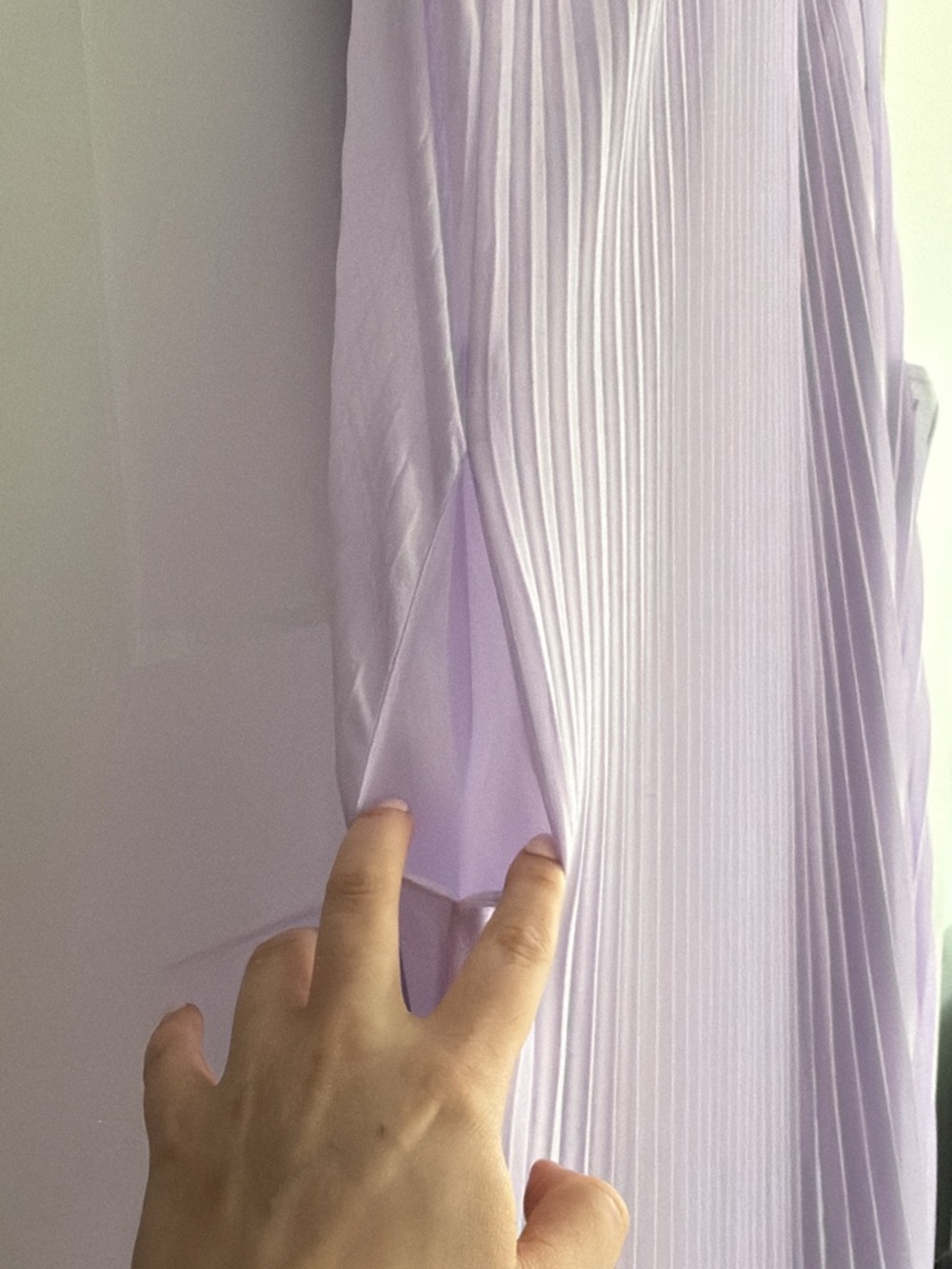 NWT BCBGMaxAzria Pleaded Gown Fresia “Lavender” Color Size 8 - Picture 5 of 8